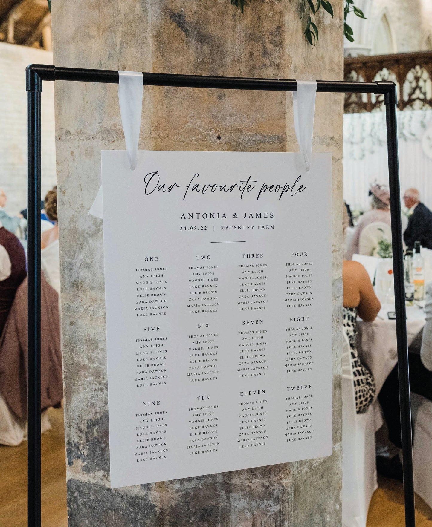 Favourite - Wedding Seating Plan