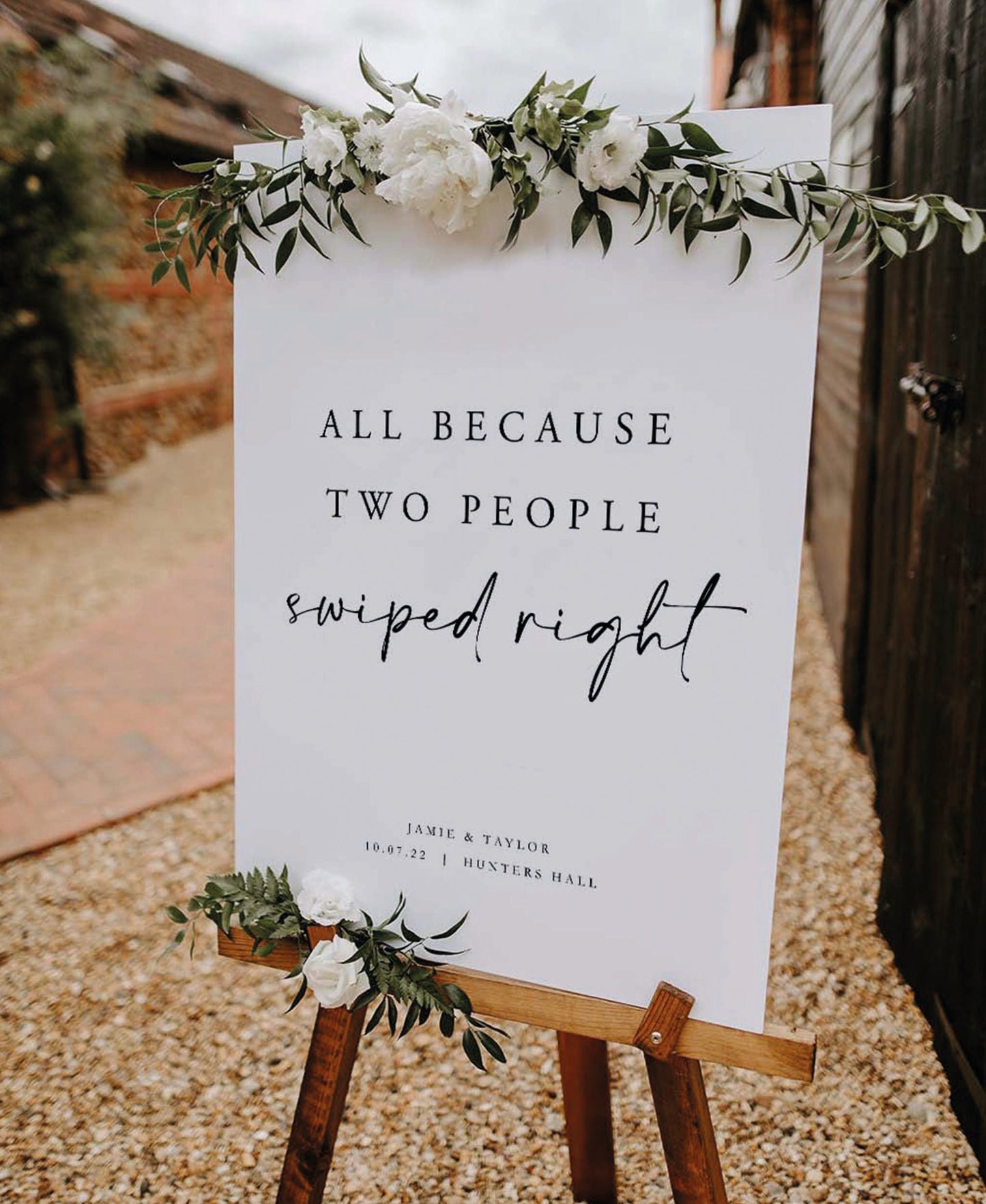 Avery - Wedding Welcome Sign